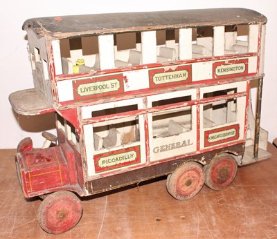 Lot 28 - Early 20th Century wooden constructed model of...