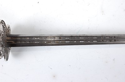 Lot 2260 - A 17th century Northern European rapier, circa...