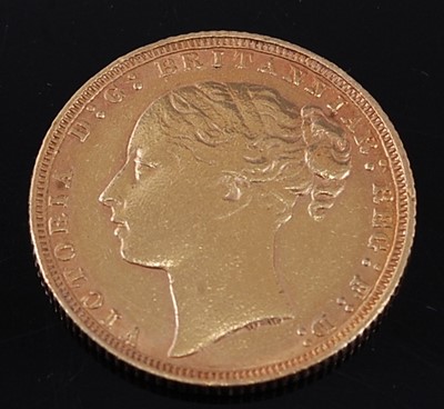 Lot 2051 - Great Britain, 1871 gold full sovereign,...