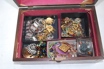 Lot 446 - A Victorian rosewood box and contents, to...