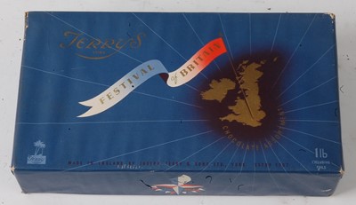 Lot 2064 - A collection of miscellaneous items all...
