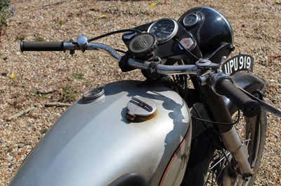Lot 3437 - A 1952 Norton 88 Dominator, registration UPU...