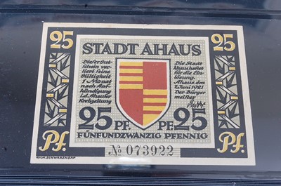 Lot 2231 - Germany, a collection of Deutsches Notgeld...