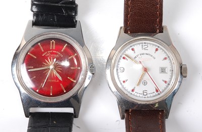 Lot 2725 - A gent's West End Watch Company Sowar Prima...