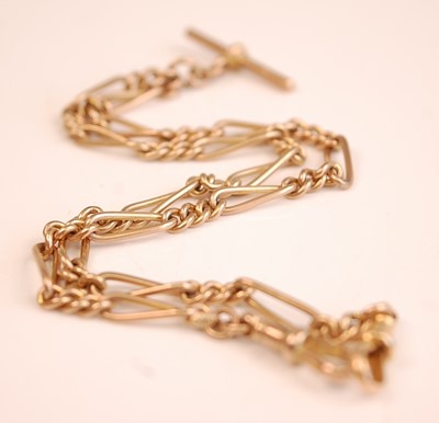 Lot 3156 - A 9ct gold fetter link watch chain, with T bar...