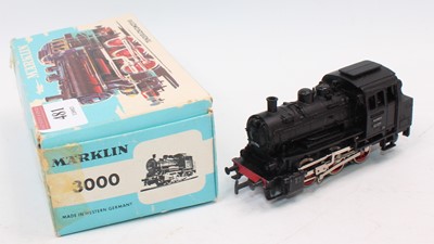 Lot 481 - Marklin HO tank loco 0-6-0 ref. 3000 no. 89005...