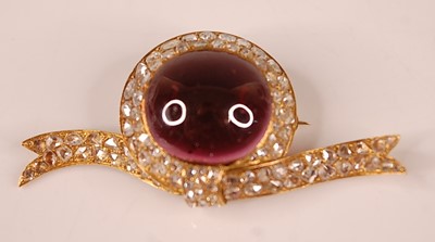 Lot 3133 - An early 20th century yellow metal bar brooch...