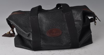 Lot 189 - A Mulberry Scotchgrain black leather clipped...