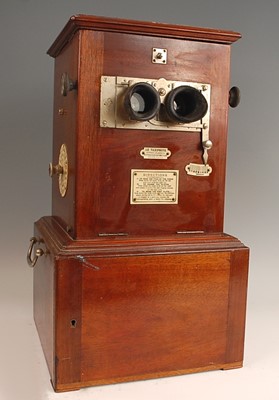 Lot 1188 - An early 20th century French 'Le Taxiphote...
