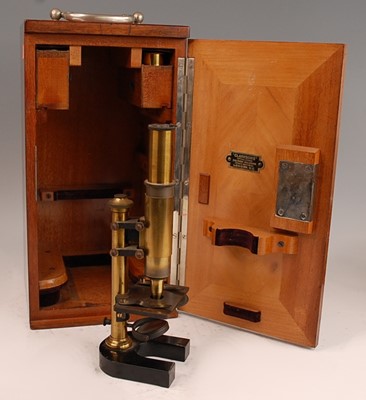 Lot 1194 - A small late 19th century Leitz brass students...