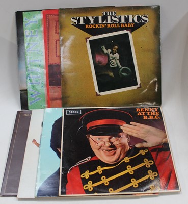 Lot 777 - A collection of assorted 12" vinyl, various...