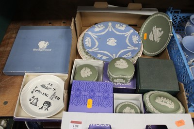 Lot 108 - A box of miscellaneous items to include...