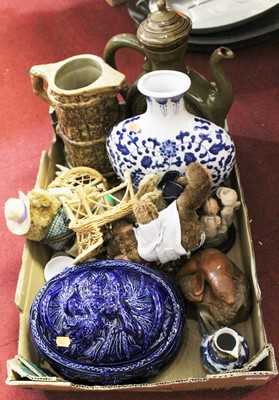 Lot 237 - A collection of miscellaneous items, to...