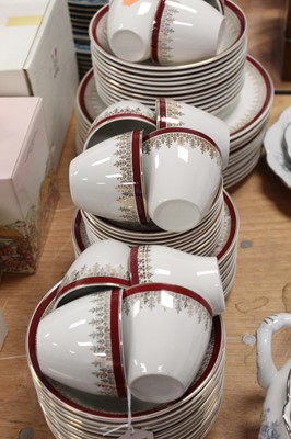 Lot 209 - A mid 20th century Myott 12-place setting part...