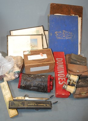 Lot 438 - A collection of miscellaneous items, to...