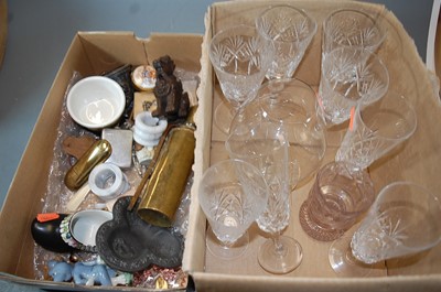 Lot 439 - A collection of miscellaneous items, to...