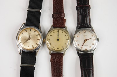 Lot 410 - A gent's Lanco steel cased wristwatch, having...