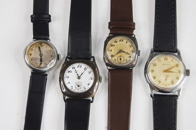Lot 419 - A Zenith vintage gent's steel cased mechanical...