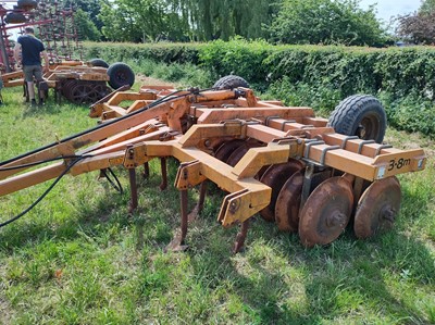Lot 244a - Simba Leading Tine Press with dd rings