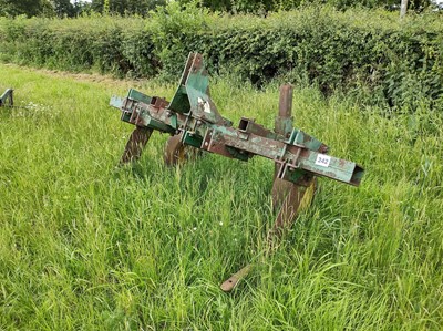 Lot 242 - 2 Leg John Deere Subsoiler