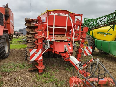 Lot 264 - 4m Pottinger Terrasam 4000 Seed Drill