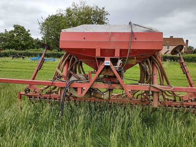 Lot 259 - 4m Accord Ferrag SA Compactor Combidrill