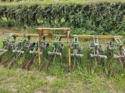 Lot 234 - 6 Row Standen Interrow Beet Hoe