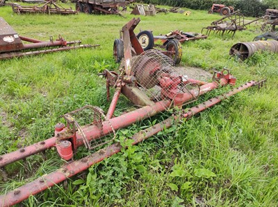 Lot 167 - 4.5m Vicon Tilthmaster