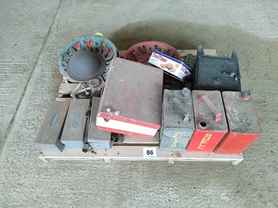 Lot 86 - Sundry Cans & Metal Seats