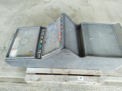 Lot 87 - Fruit Machine