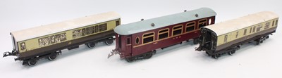 Lot 231 - Three Hornby bogie coaches:- 1937-41 no. 2...