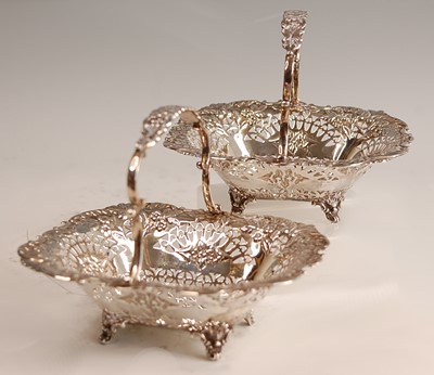 Lot 1039 - A pair of late Victorian silver sweetmeat...