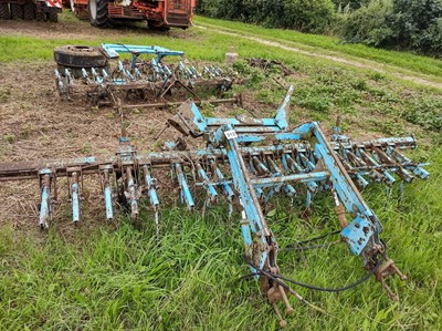 Lot 212 - Webb Sugar Beet Hoe