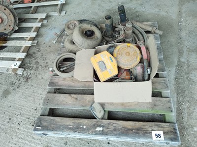 Lot 58 - Qty of Sundry Parts