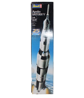 Lot 836 - A Revell No. 04805 Apollo Saturn V 1/96 scale...
