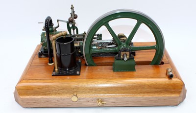 Lot 43 - Hemingway Kits compressed air powered 1/12th...