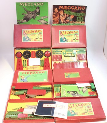 Lot 129 - Five various boxed Meccano 1950s accessory...