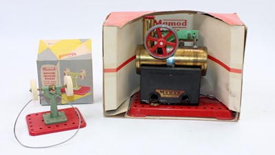 Lot 36 - A Mamod boxed stationary engine and miniature...