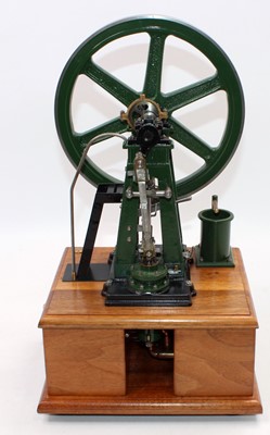 Lot 48 - A very well engineered Hemingway Kits B.Hick...