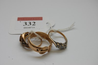 Lot 332 - A 9ct gold belt ring, size U; together with a...