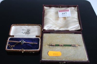 Lot 357 - A 9ct gold, blue zircon and seed pearl set...