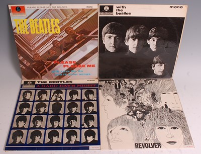 Lot 792 - The Beatles - Please Please Me, UK 7th press,...