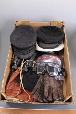 Lot 85 - A collection of clothing, to include a pair of...