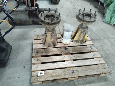 Lot 30 - Wheel Axles