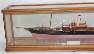 Lot 68 - A very well made Ship Makers display model of...