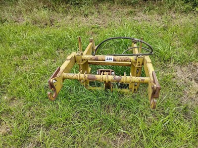 Lot 235 - Front Loader Linkage
