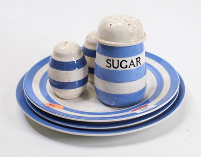 Lot 261 - A TG Green Cornishware electric blue pattern...