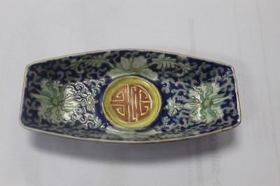 Lot 281 - A Chinese export dish of lozenge shape having...