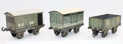 Lot 220 - 1912 Carette MR cattle truck roof repainted (G-...