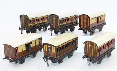 Lot 238 - A small tray containing 6x 1920s Bing 4 wheel...